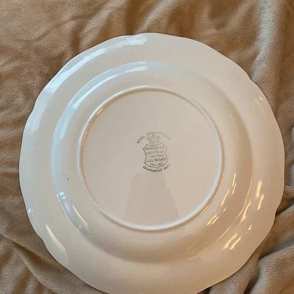 American Heritage Blue and White Decorative Plate - Picture 2 of 4